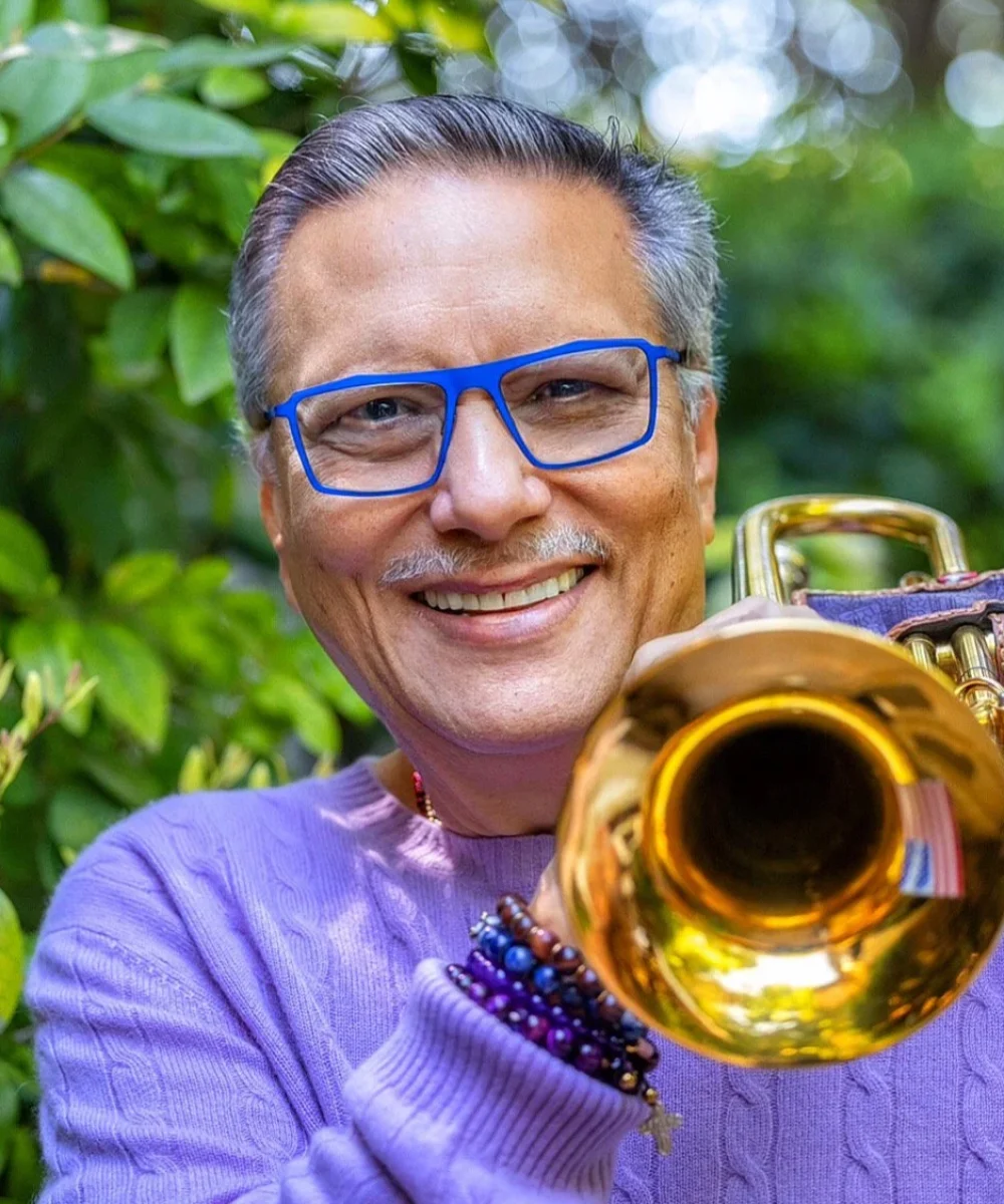 Arturo Sandoval avec sa trompette, photo promotionnelle IMN